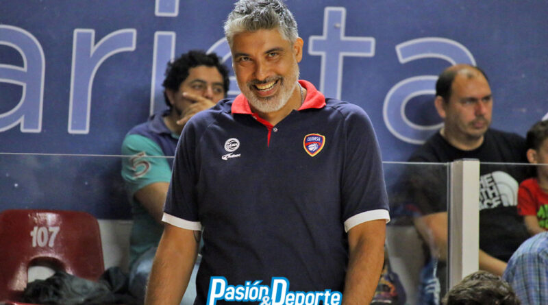 Lucas Victoriano continúa en Quimsa