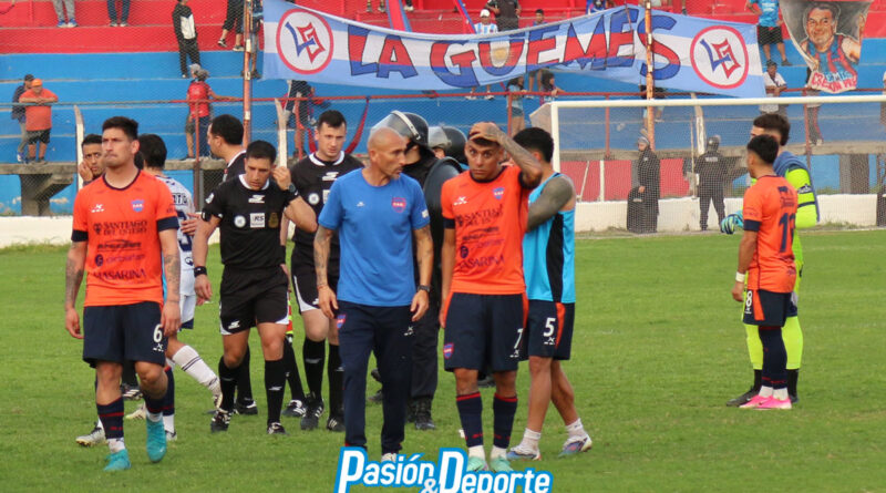 Güemes perdió, se suspendió el partido y renunció Guiñazú